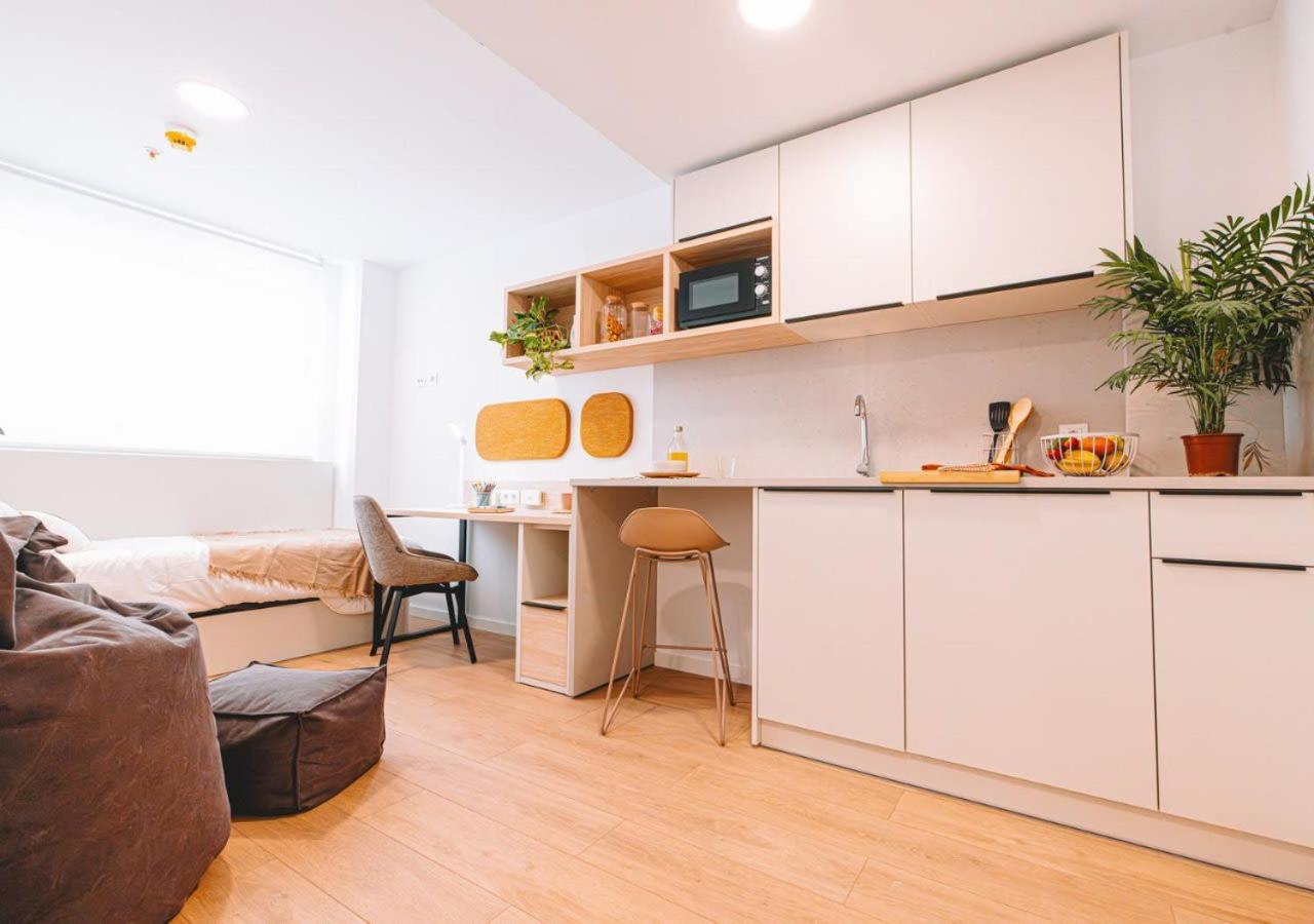 Yugo Apartamento *